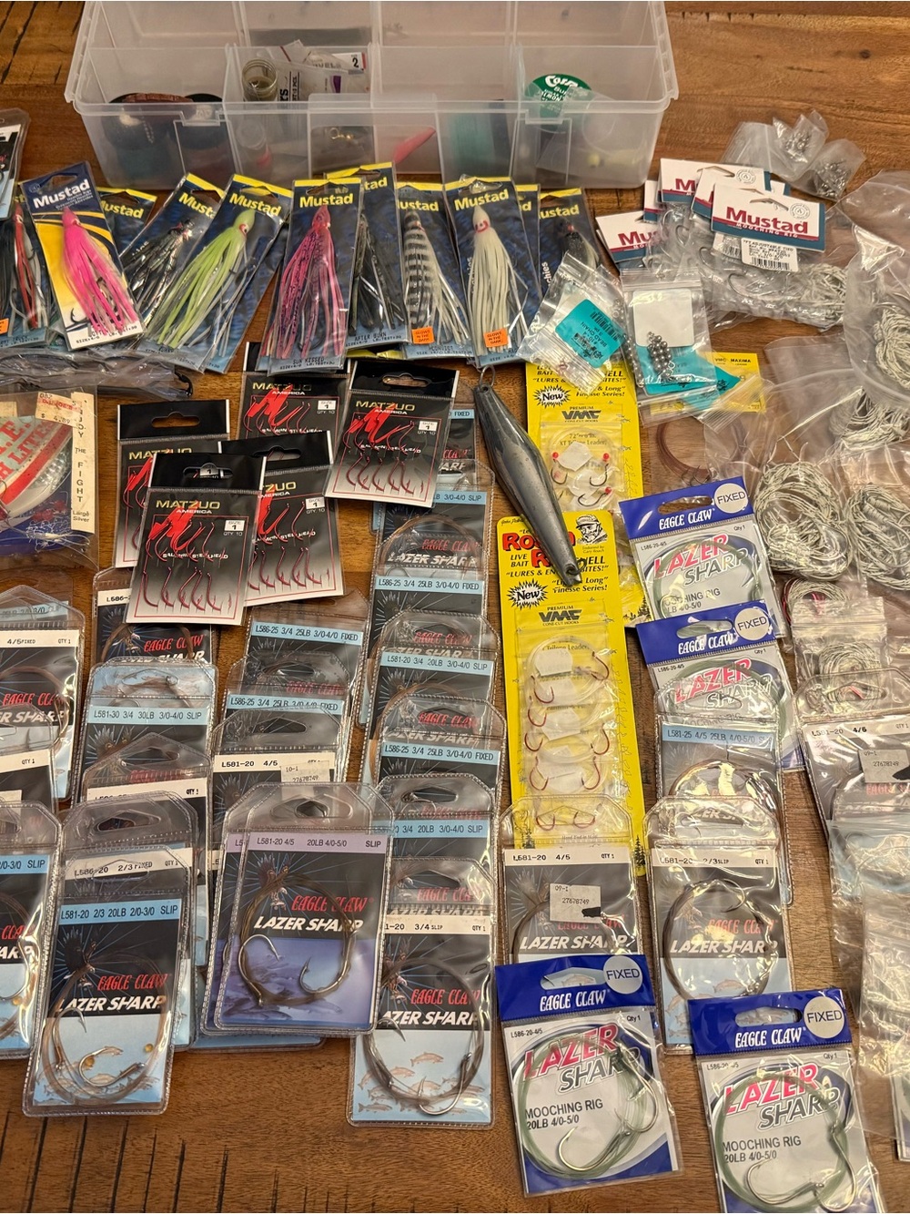 Huge Saltwater Fishing Tackle Lot Mustad Eagle Claw Matzuo Hooks Skirts Leaders